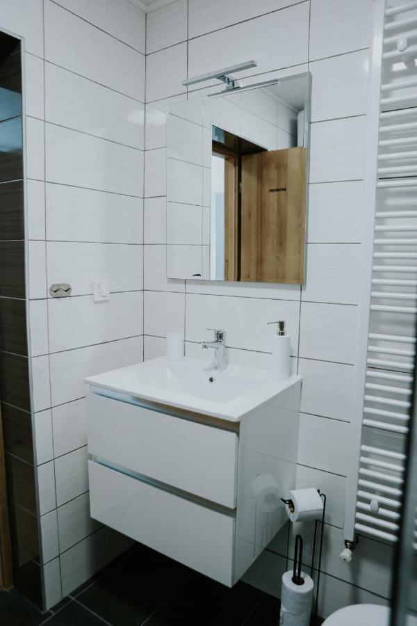 Apartman Nikola Gospić Kültér fotó