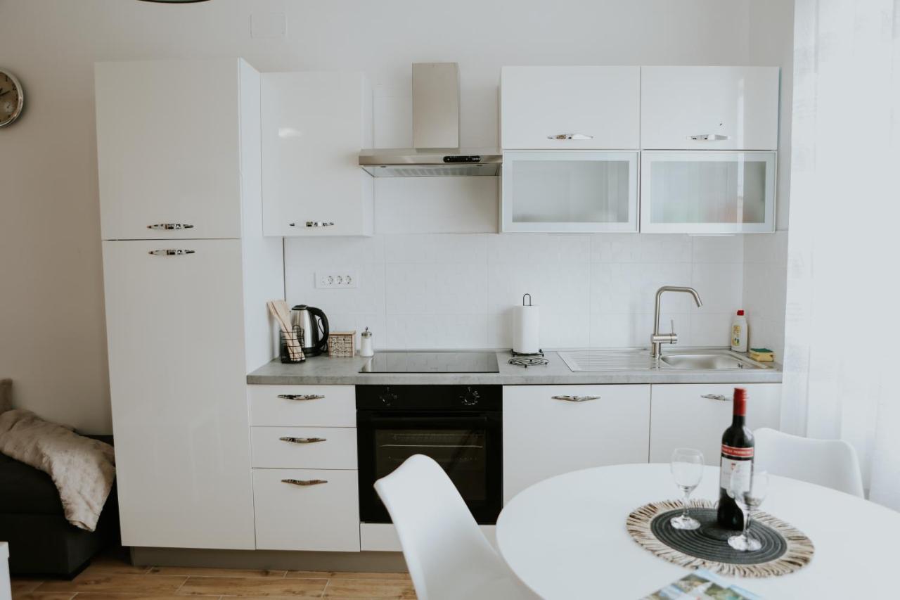 Apartman Nikola Gospić Kültér fotó
